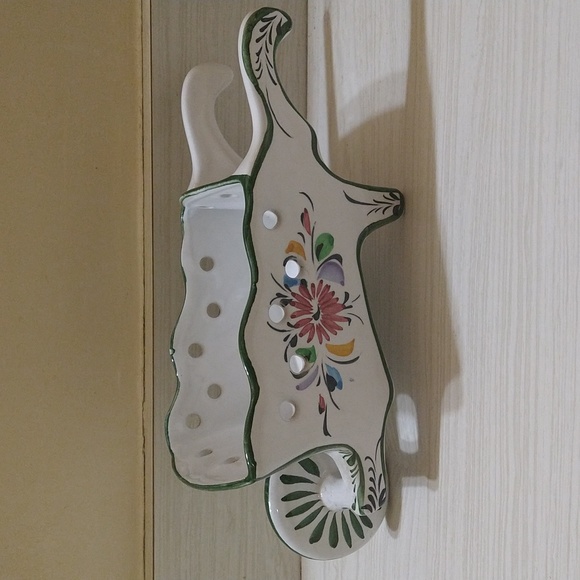 Vintage Spring Easter Porcelain Planter Hand Painted Floral Wheelbarrow Portugal - Picture 1 of 5